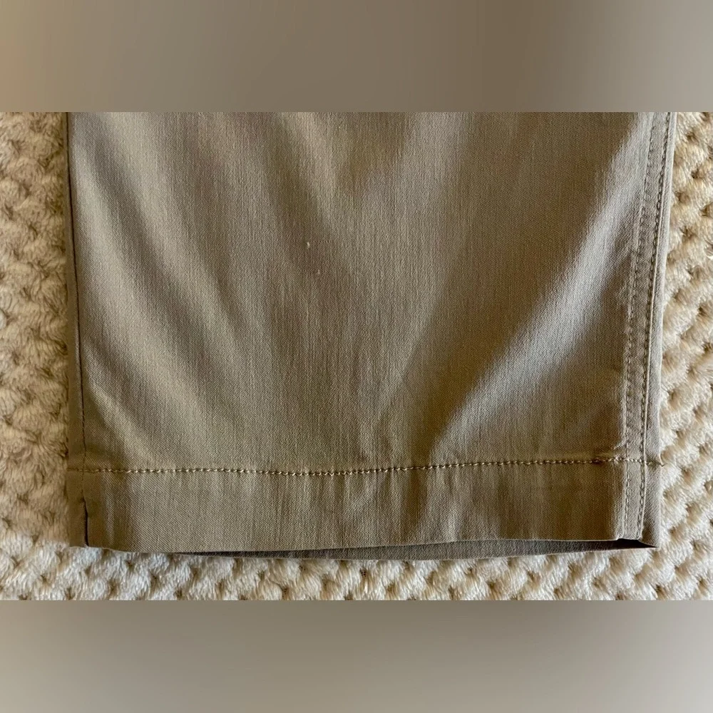 Women’s “Slim-sation by MULTIPLES” Slimming Khaki Capris - Picture 3 of 12